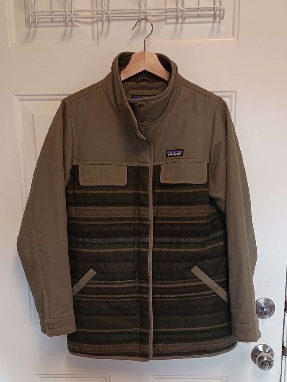 Patagonia Out Younder Olive and Dark Green Wool Chore Coat Womens Small